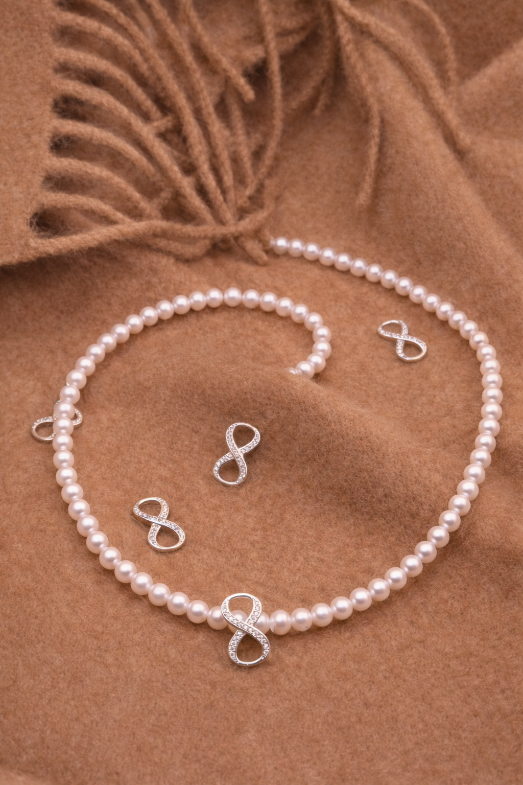 Infinity Loop Connector